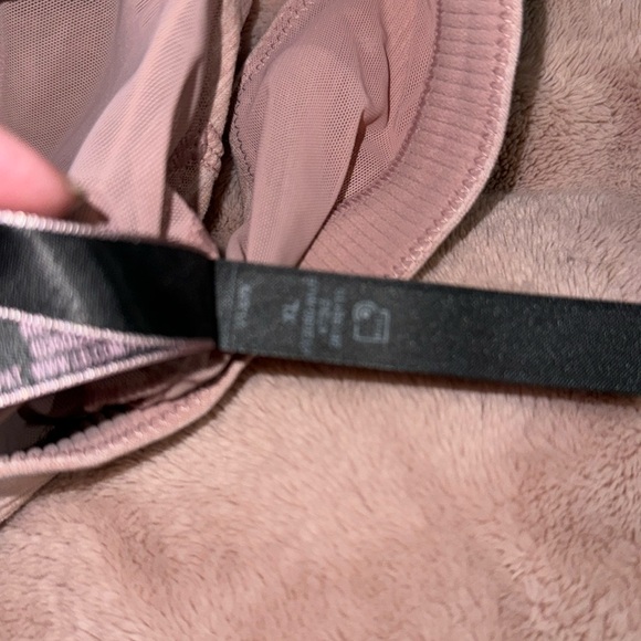 Victorias Secret Pink/Flesh Sport Strappy Back Sports Bra XL - Pink/Flesh - Picture 8 of 8